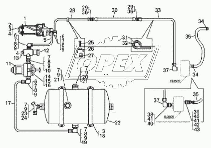 Монтаж трубопроводов компрессора на бульдозере БелАЗ-7823