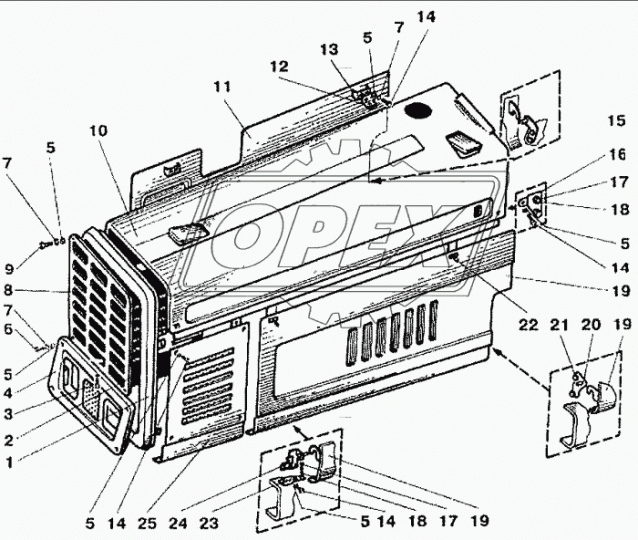 90-8402020 Капот (900,920,950,952) со штырями, красного цвета МТЗ РУП