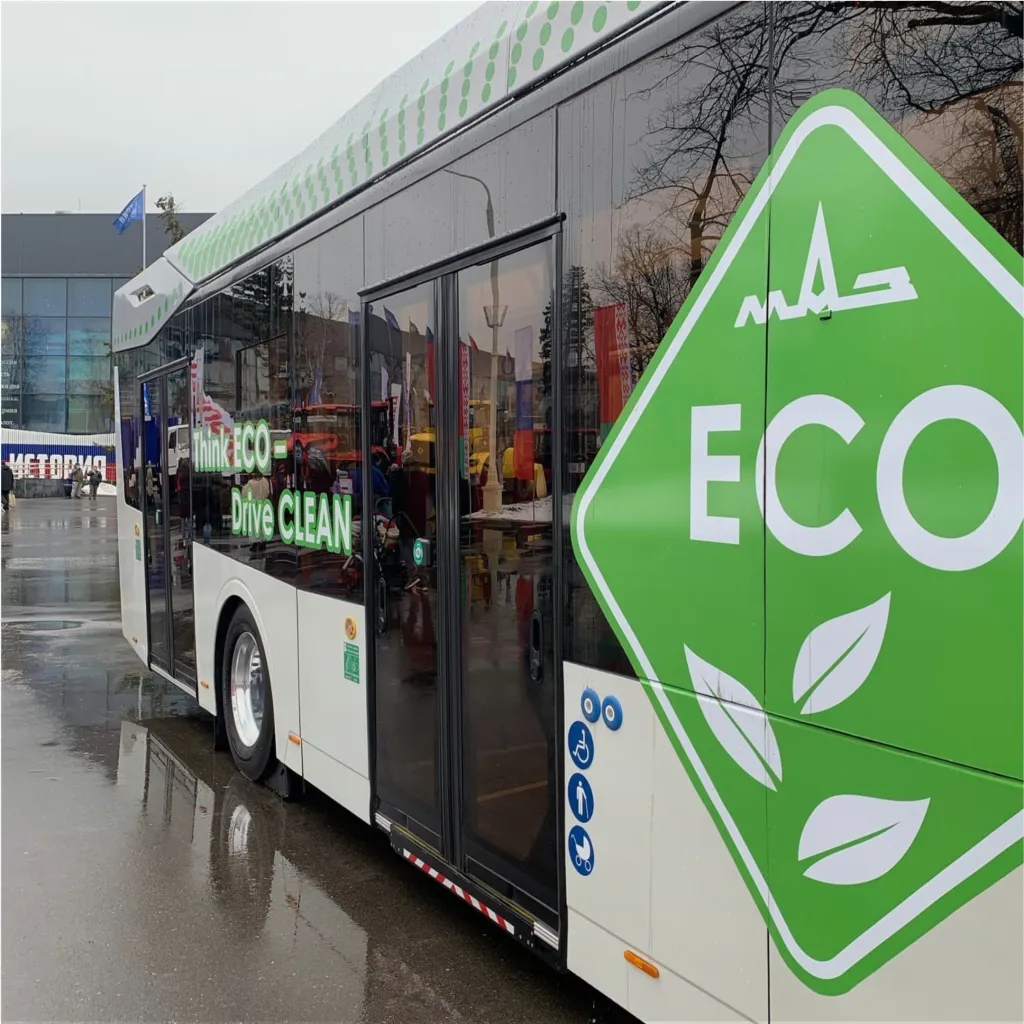 Электробус МАЗ 303Е10.jpg