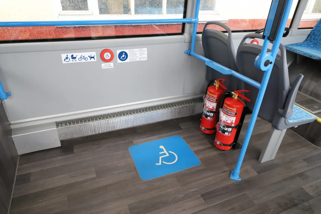 МАЗ 206_5.jpg МАЗ 206_5.jpg