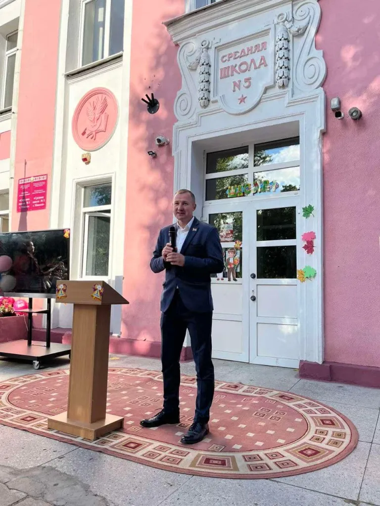 МАЗ 1-09.jpg МАЗ 1-09.jpg