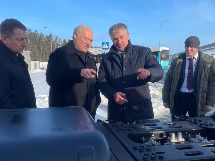 МАХ Х 2 — 34.jpg МАХ Х 2 — 34.jpg