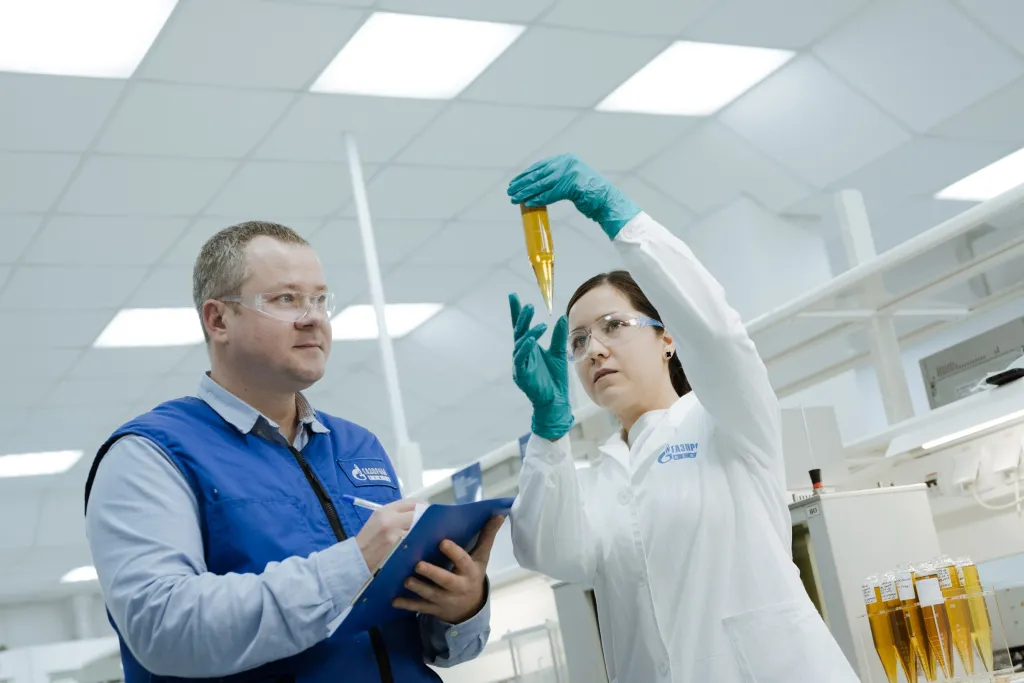 Директор «Газпромнефть-смазочные материалы» Директор «Газпромнефть-смазочные материалы»