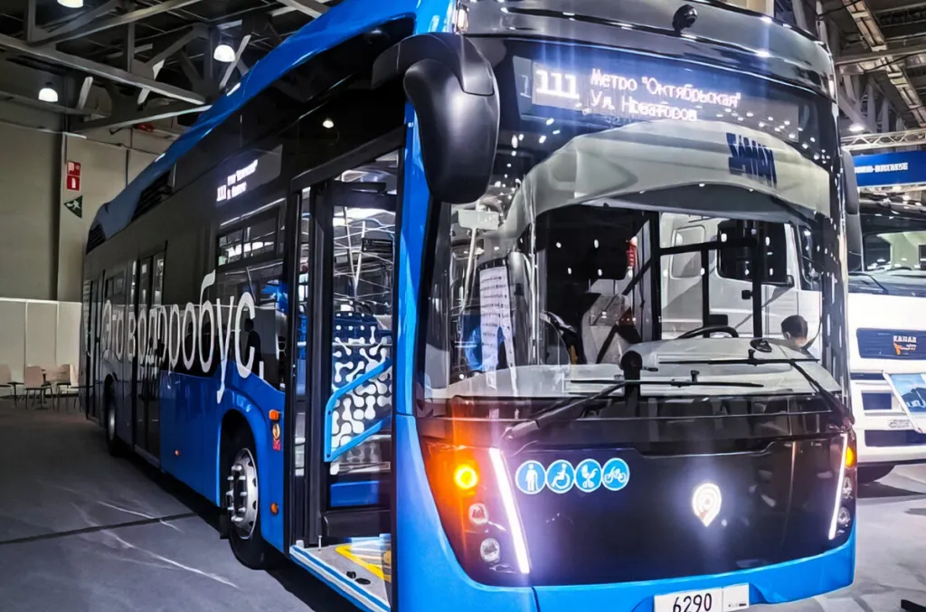 Водоробус.jpg Водоробус.jpg