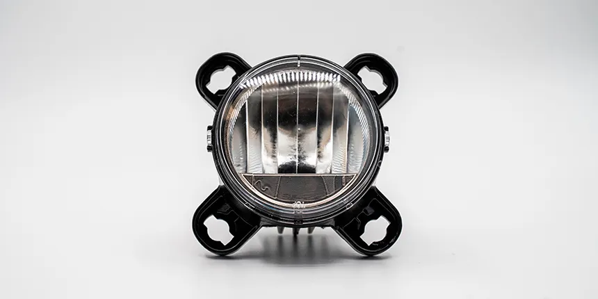 Фара АМКОРД, вид в анфас