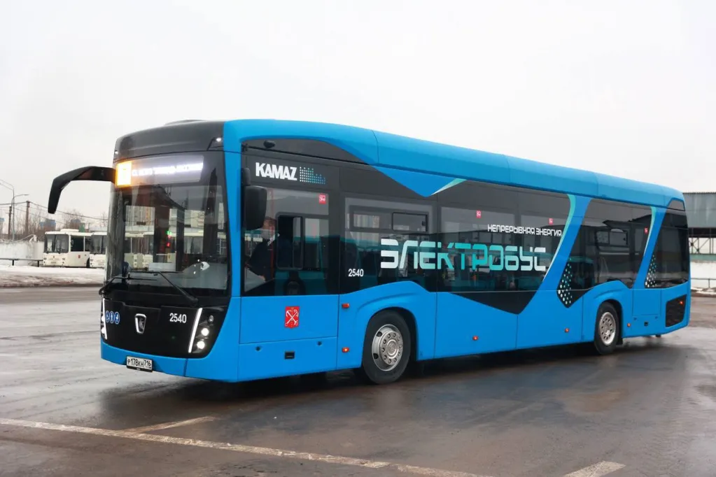 КАМАЗ-6282 ONC 1.jpg КАМАЗ-6282 ONC 1.jpg