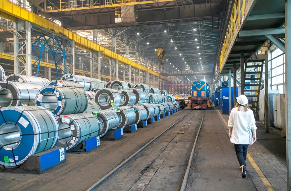 Цех с деталями