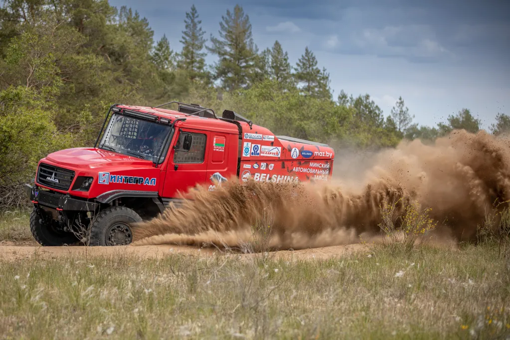 МАЗ 1.jpg МАЗ 1.jpg