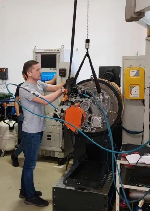 ПЕРВЫЙ ПРОТОТИП АКПП.jpg