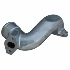 7511.1013734-01 Патрубок (алюм.) L=180х110; фланец 2отв.ф11/2отв.М8х1,25 под шланг ф60 отводящий Автопривод