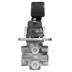 БАК.13514 Кран тормозной 2-х секционный подпедальный (с педалью в СБ); (ГТК Н/О) МАЗ,КамАЗ ЕВРО (8 отверст.М22х1,5/7отверст.ф10) БелАК