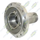 4310-2304085 Цапфа dпосад=255 14отв.ф12 +2отв.ф12х1,25 +4отв.ф8х1,25 L=230 dвала=90 Р=М85х2 ,подкачка слева; штуцер подвода в сальник КАМАЗ