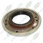 543266-3104034-600У Крышка МАЗ сальника ступицы задней в сборе (под АБС); (с индуктором АБС и сальником импорт) МАЗ