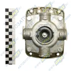 100-3514108-10 Кран тормозной 2-х секционный подпедальный (без педали); МАЗ,КамАЗ ЕВРО (8 отверст.М22х1,5/7отверст.ф10) РААЗ