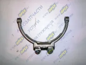 Вилка механизма переключения L=165 S=207 2отв.ф13 dпос.вал=25