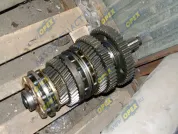 Вал вторичный КПП в сборе градус зубцов-1гр.30мин.