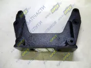 Кронштейн опоры двигателя передний, левый