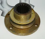 Фланец ф180 dпосад=65 h=90 4отв.ф14 торц. шлиц, редуктора среднего моста