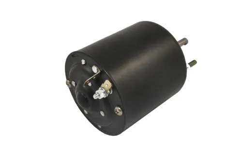 МЭ226В АЕ Электродвигатель 24В 40ВТ ф85 L=150; 2 плоск. клеммы, отопителя /УРАЛ-4320.КАМАЗ/ AVTOELECTRICA