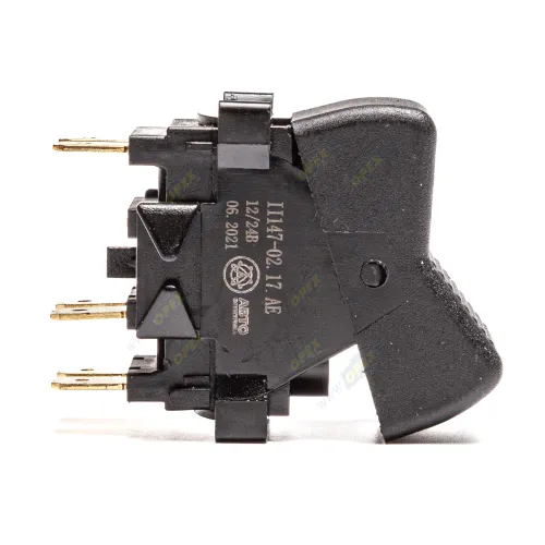 П147-02.17 AE Переключатель-клавиша 2-х поз. 12-24v 6контактов без символа ГАЗ, ЗИЛ, МАЗ, КАЗ, БелАЗ, КРАЗ. AVTOELECTRICA3