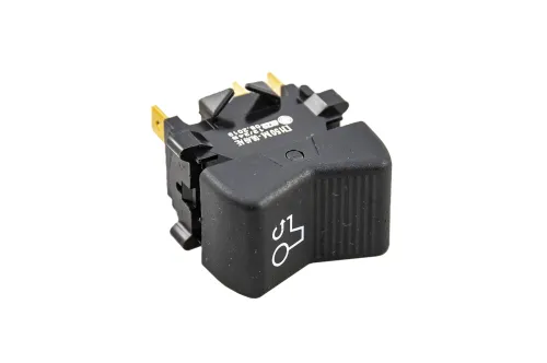 П150М-06.49 AE Переключатель клавишный переднего моста МТЗ AVTOELECTRICA5