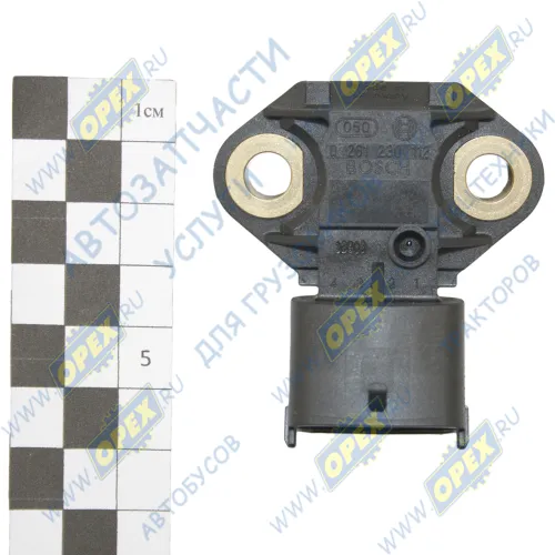 0 281 002 953 Датчик давления и температуры ГАЗ, МАЗ, ПАЗ, ЗИЛ ЯМЗ-534,536 ПВХ 58х54 h=18; 4 плоские клеммы (0 281 002 953); 24х28; фишка 4 плоск.клеммы Bosch2