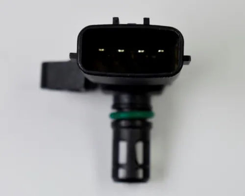 CRTR0115388 Датчик температуры 4 плоских штеккера к Камаз,ГАЗ-33106,Валдай (дв.Cummins 3,8 ,ISBe 185,210,270,285Е)(4903286,5wk96801) Cartronic1