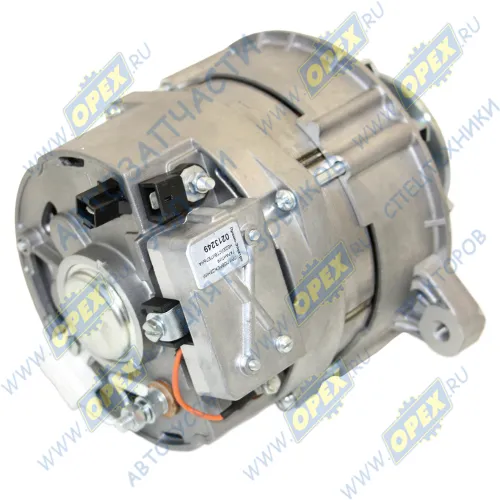 1322.3771 Генератор 28В МАЗ,УралАЗ,МоАЗ шкив 2 ручья; 50А с доп.выводом фазы ELTRA1