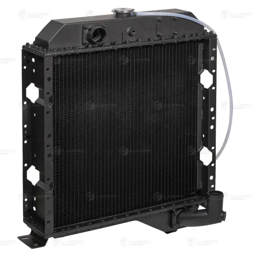 LRc 0651 Радиатор водяной 1хd=60 1хd=8 ДЗ122.143.180 (серцевина НМ07289); 3-Х РЯД.,Размер сердцевины: 600*636*68мм Luzar