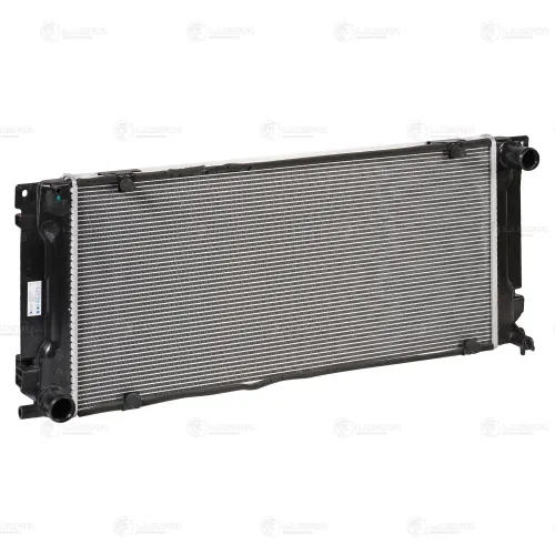 LRc 0321 Радиатор охлаждения Газель Некст (Next) дв.Cummins ISF 2.8, Евро-4 (865х360х30; 2xd=40/отводная трубка ф9); с паяной сердцевиной Luzar
