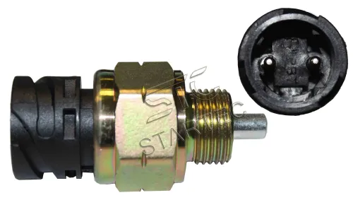 INF05101 Датчик заднего хода М18х1,5 К=27 L=55 байонет 2 контакта КПП,КОМ ZF КАМАЗ, MAN, DAF IVECO Crossway (2006-2020), MAN Bus (1970-2020), RVI LCV (1970-202; 2260355 Startec