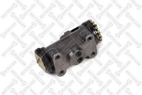 05-85606-SX Цилиндр тормозной рабочий; (задний левый) Hyundai HD65/HD72/HD78; без прокачки Stellox