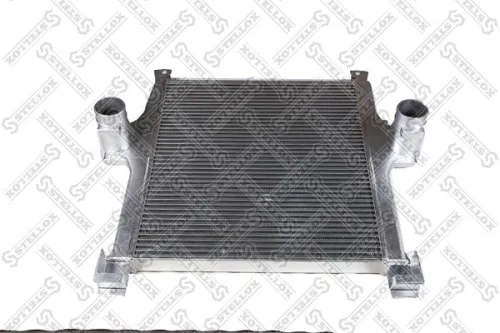 81-10825-SX Интеркулер Stralis(02-) Stellox