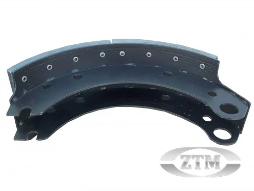 53212-3501090-10 Колодка тормозная (425х140) передняя (ЕВРО) с ухом ZTM1