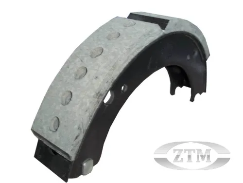 133Г4-3501090 Колодка тормозная(стальная) L=580 s=70 двухреберная передняя с роликом; с роликом в сборе (1 шт) ZTM1
