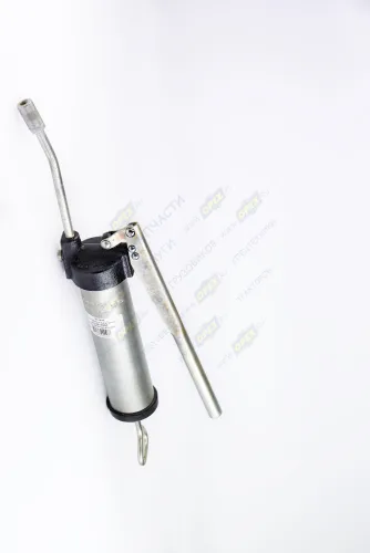 22.3911001 Шприц смазочно-нагнетательный (рычажно-плунжерный) 400 мл БААЗ