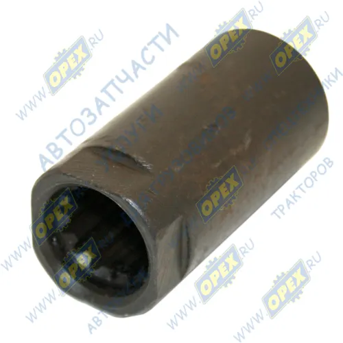 220-2402018 Втулка (сталь) внутр.шлиц=15, наружн. ф36 L=70 БЗТДИА