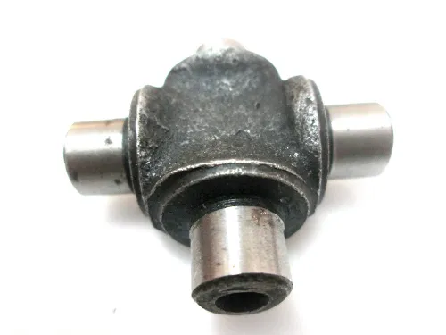 50-3401062 Крестовина рулевого кардана верхняя (40х40; фвала=10; h=22); без подшипников МТЗ, ЮМЗ ВЗТЗЧ2