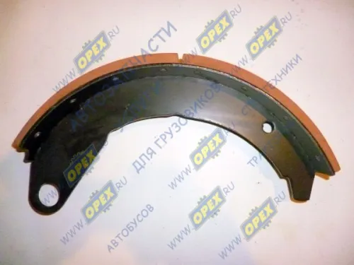 3308-3501090 Колодка тормозная передняя ГАЗ-3308,66 L=435 s=80 в сборе 3отв. с вырезом под цилиндр ГАЗ
