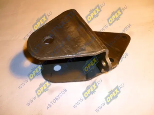 33104-2902435 Кронштейн передней рессоры ГАЗ 33104,33106,Валдай передний ГАЗ