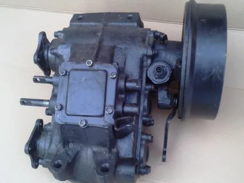 33081-1800006-11 Коробка раздаточная с тормозом и шпильками (люк под КОМ) ГАЗ-33081 (дв.ММЗ 245.7) 5ст.КПП ГАЗ