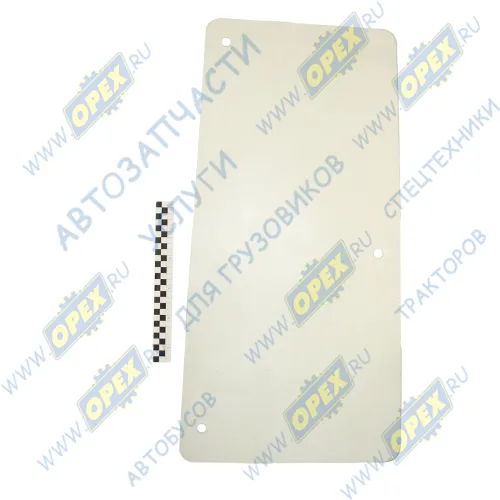 220-6708111 Стекло боковое заднее МТЗ-320 с 3-отвер. (375х757х324) ГОМЕЛЬСТЕКЛО
