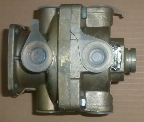 100-3514010-10 Кран тормозной 2-х секционный без рычага МАЗ,КамАЗ,ЗИЛ,УРАЛ КАМАЗ-УВК