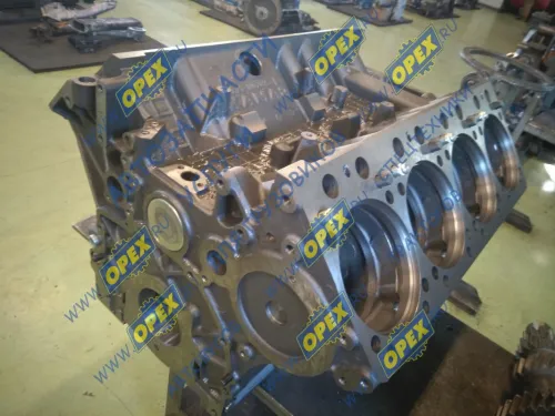 740.21-1002012 Блок цилиндров КАМАЗ ЕВРО в сб. под ТНВД ЯЗДА с маслян. канавк. в форсунк. (на 2-х друг.нет канавок); с заглушками КАМАЗ