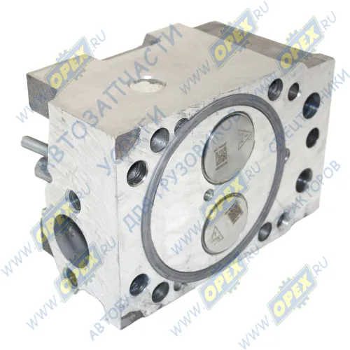 740.30-1003010 Головка блока цилиндров КАМАЗ ЕВРО-1,2,3 с клапанами; в сборе с клапанами КАМАЗ2