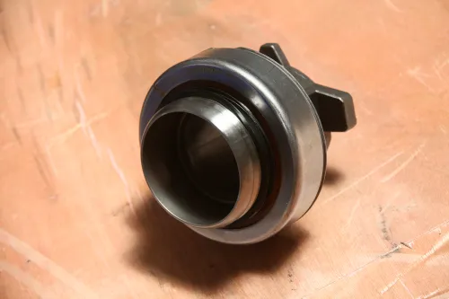 20.1601180-11 Муфта сцепления (подшипник выжимной) KZIZ-5/ DAF, MAN, КАМАЗ, МАЗ DAF : 85 CF II340 hp 1998 - 2000 DAF : XF 105 408 hp 2005--> DAF : CF 65 220 hp MAN КАМАЗ