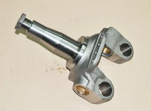 5320-3001011 Кулак поворотный L=400х240 левый; В сборе со втулками и гайкой КАМАЗ