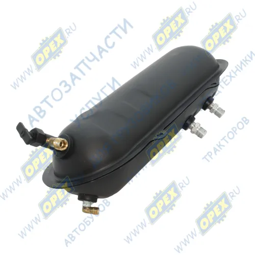 53205-8106262 Бачок топл. L=400х135;2штуц. Рнаруж=16х1,5/угл. штуцер Рнаруж=10х1 подогрев(15.8106) КАМАЗ1