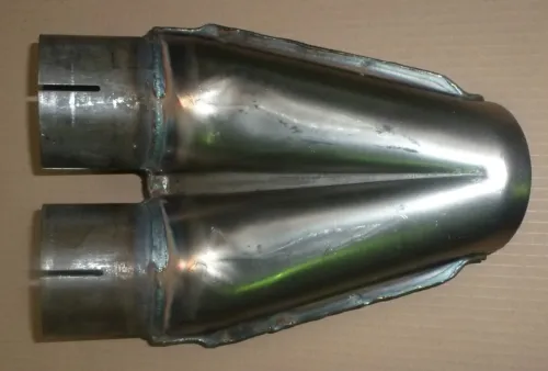 54115-1201035 Фитинг Тройник L=310 1выход ф95/2вых ф95 изогутый КАМАЗ