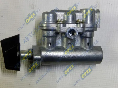 63501-1804010-10 Кран управления раздаточной коробки КАМАЗ